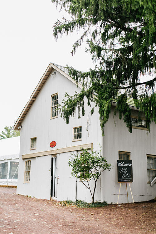 12-Rustic-Pennsylvania-B-and-B-Wedding-Emily-Wren