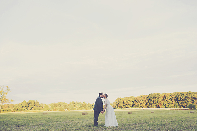 summer-farm-DIY-wedding-Brooke-Courtney-Photography-Glamour-Grace-17